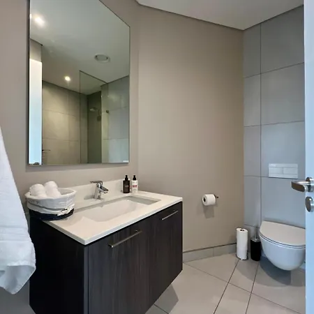 Furnished Apartment In The Heart Of Menlyn Maine 1209 Pretoria Exterior photo