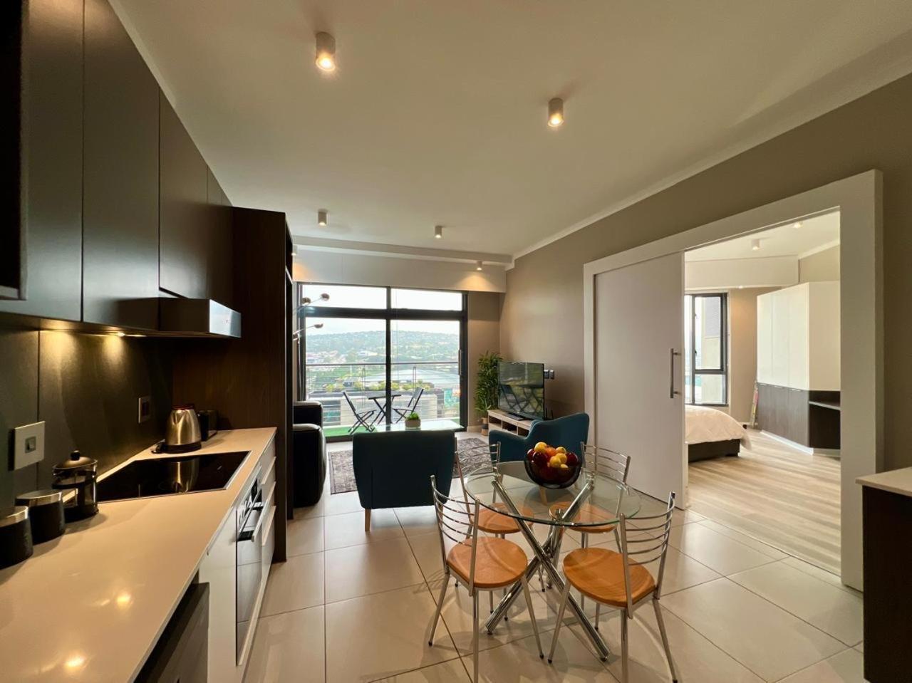 Apartment Furnished In The Heart Of Menlyn Maine 1209 Pretoria
